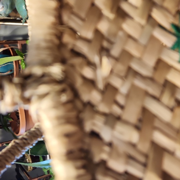 Vintage Look Woven Straw Tote With Embroidered Strawberries Spring Summer Beach - Picture 11 of 12